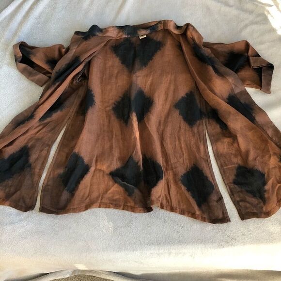 CHRZASZCZ by Maria Wojtowicz Shibori Linen Duster - Picture 7 of 9